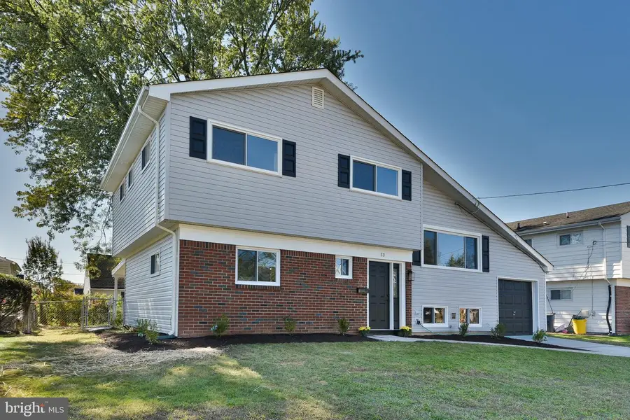 13 Sycamore Way, Hamilton Square, NJ 08690 - Image #2