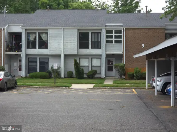 9-j Dennison Dr, EAST WINDSOR, NJ 08520