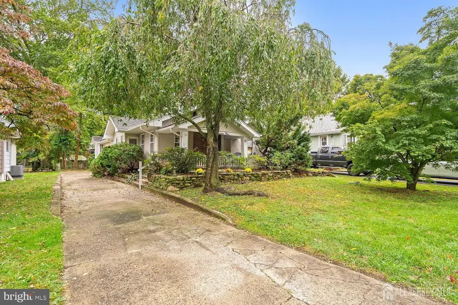 309 Lincoln Ave, Hightstown, NJ 08520 - Image #2