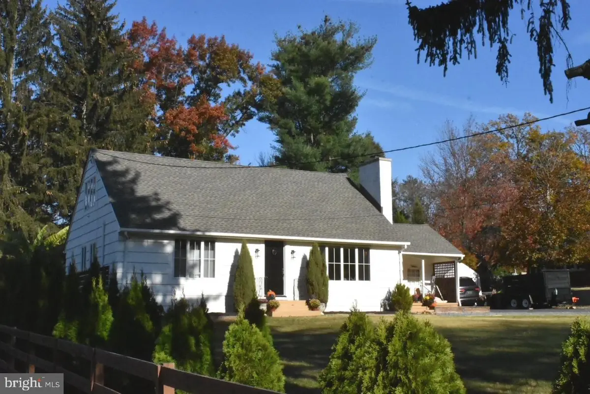 28 Delaware Ave, Ewing Township, NJ 08628 - Image #1