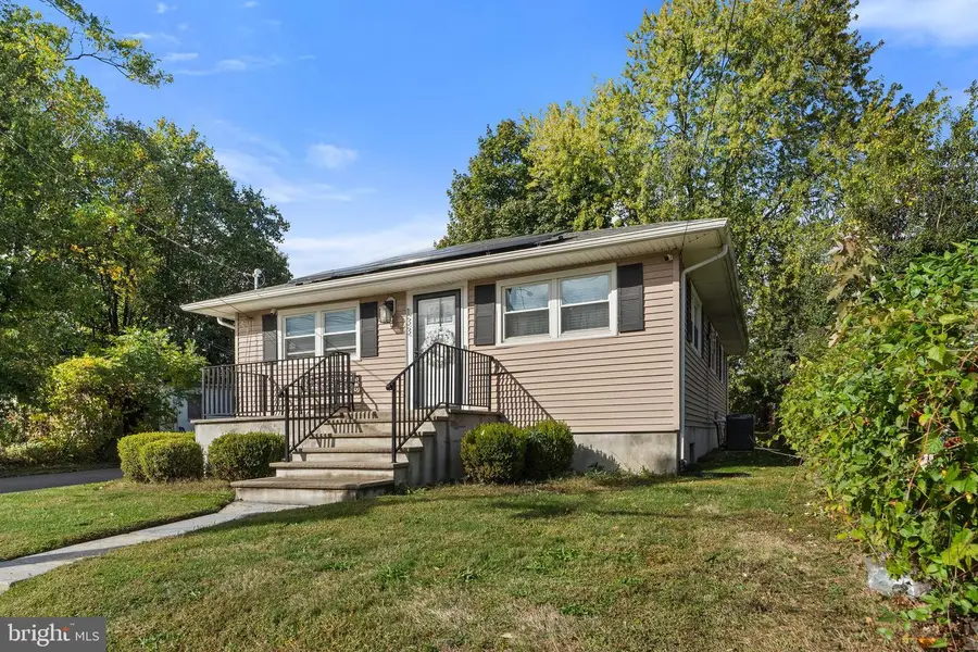 133 Robbins Ave, Ewing Township, NJ 08638 - Image #3