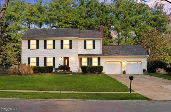 4 Riverview Dr, TRENTON, NJ 08628