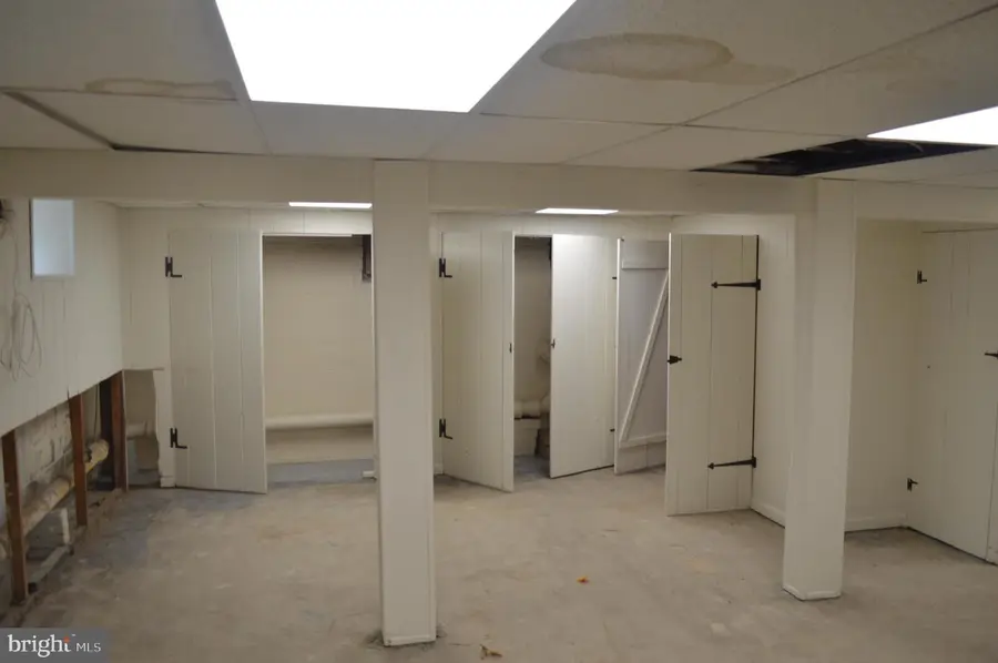 127 Bentley Ave, Hamilton Township, NJ 08619 - Image #2