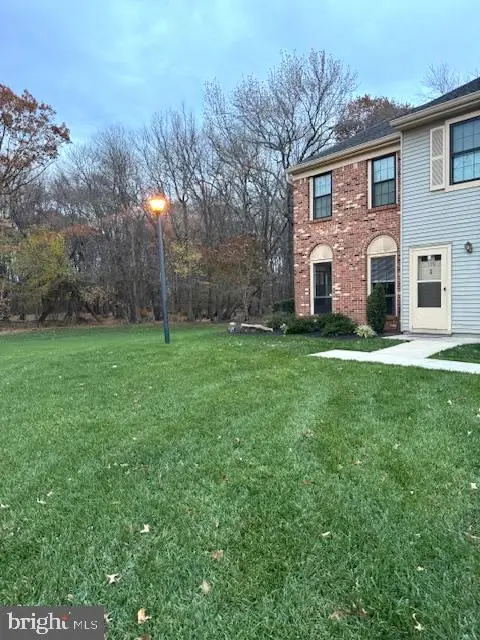 139 Wyndham Pl, Robbinsville, NJ 08691 - Image #2