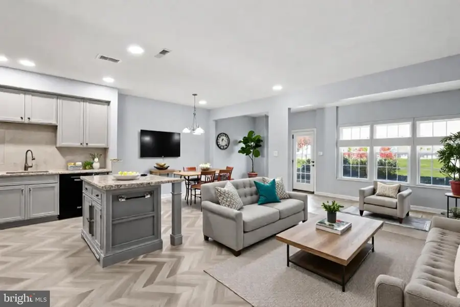 125 Sundance Dr, Hamilton Township, NJ 08619 - Image #2