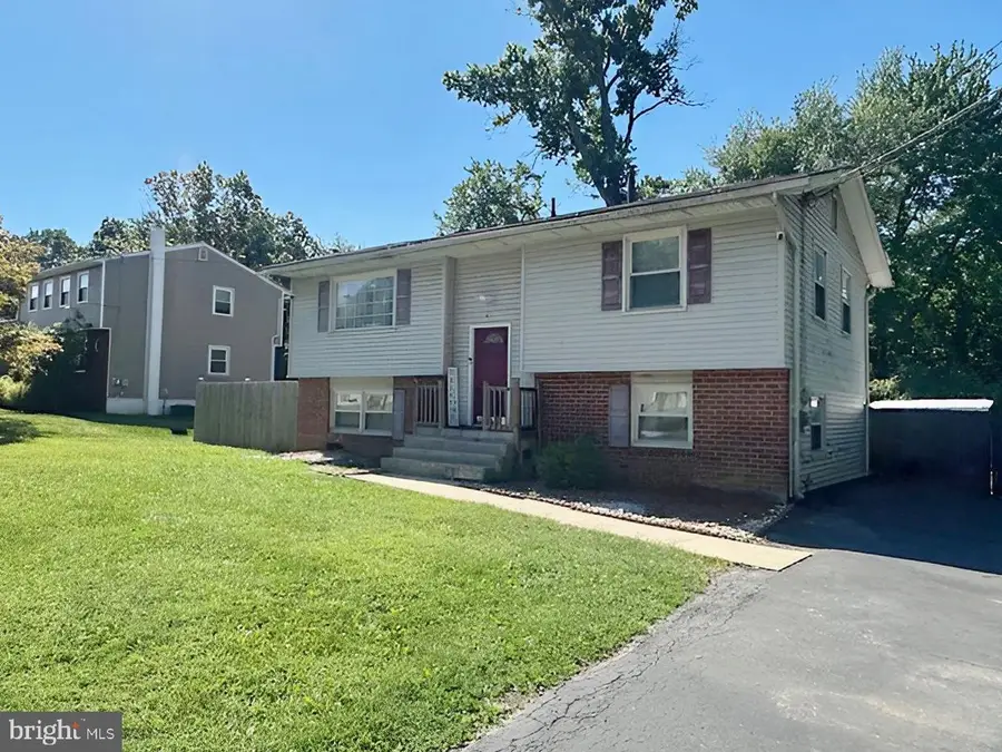 41 Poland St, Trenton, NJ 08638 - Image #2