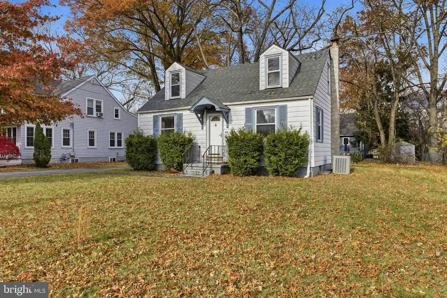 186 Upland Ave, Ewing Township, NJ 08638 - Image #2