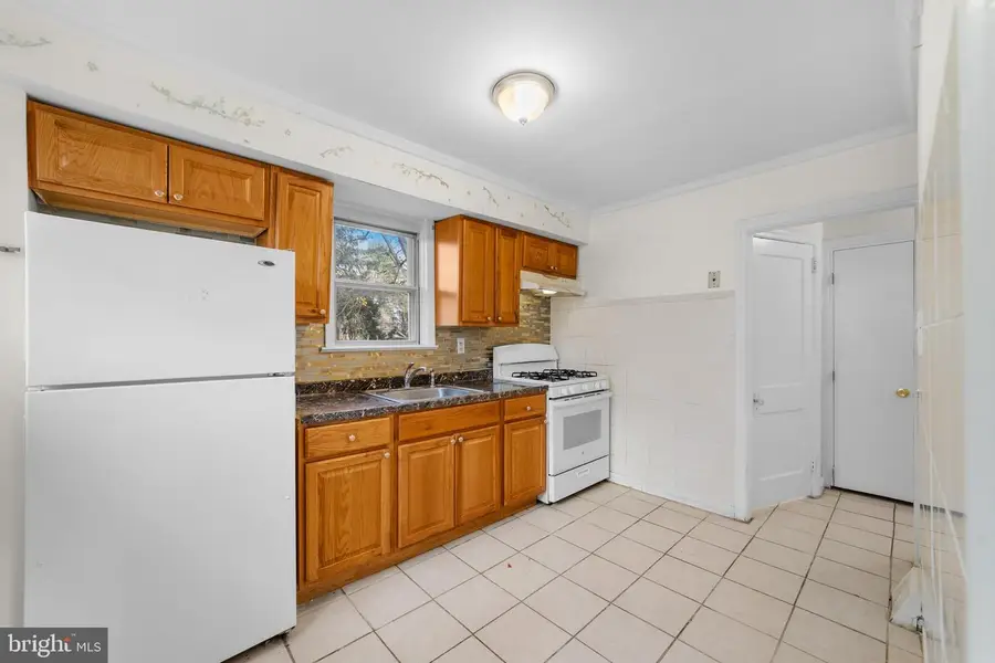 186 Upland Ave, Ewing Township, NJ 08638 - Image #3