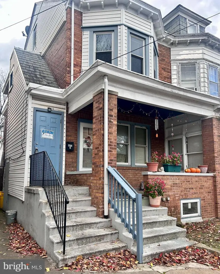 325 Cuyler Ave, Trenton, NJ 08629 - Image #1