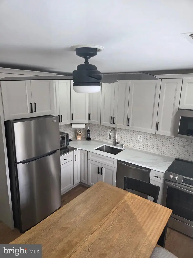 704 Silver Ct, Hamilton Township, NJ 08690 - Image #3