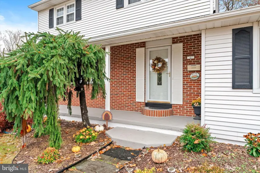 5 Tartear Dr, Hamilton Township, NJ 08610 - Image #2