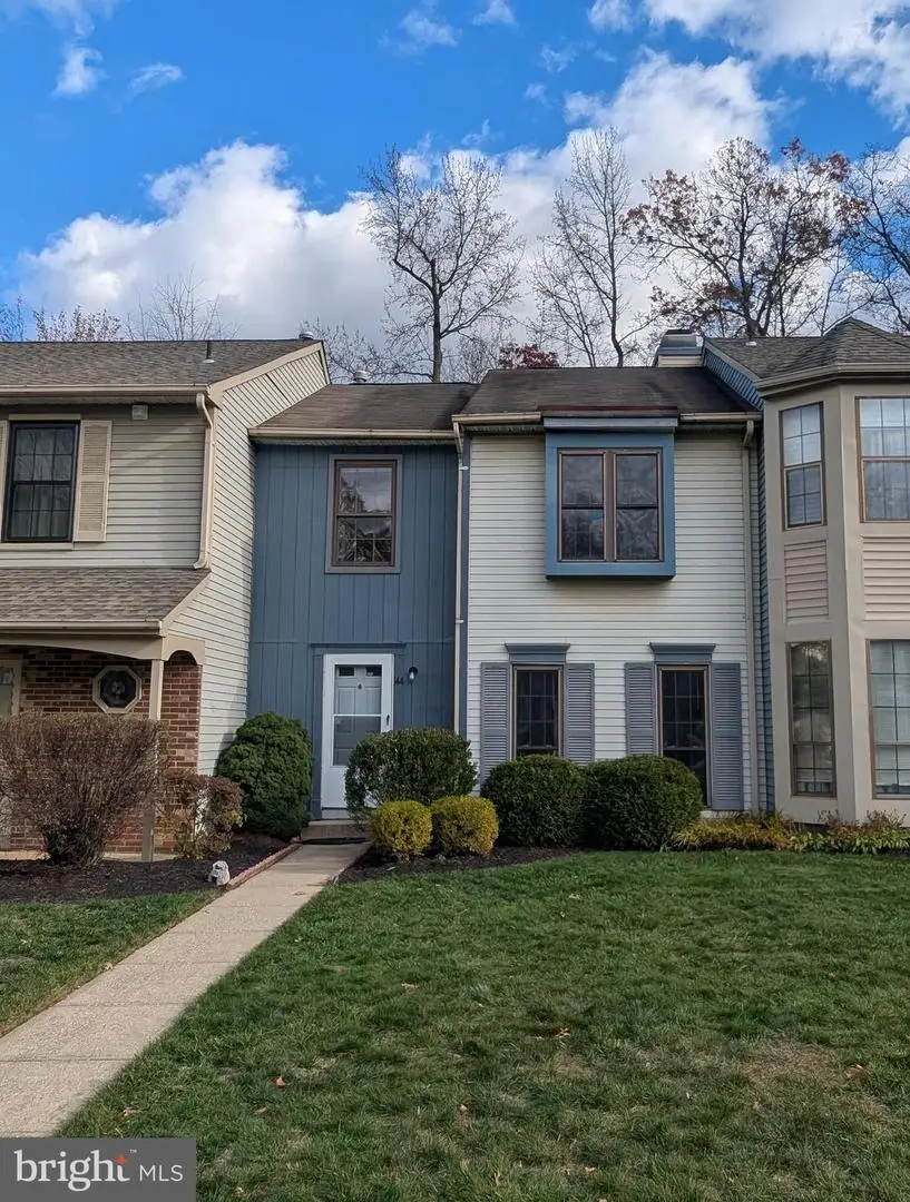 144 Tynemouth Ct, Robbinsville, NJ 08691 - Image #2