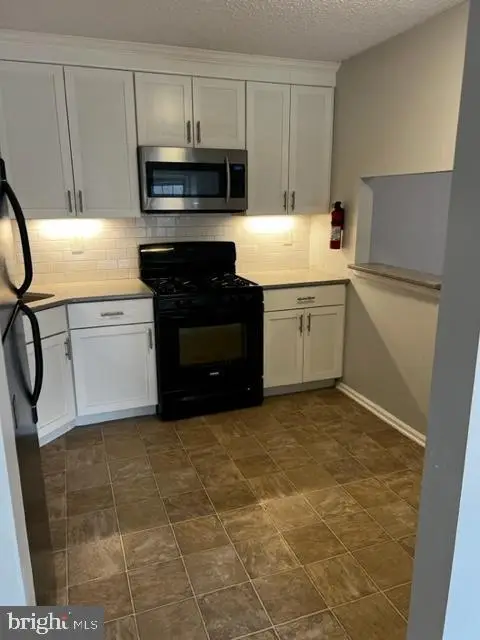 38 Joyner, Lawrenceville, NJ 08648 - Image #2