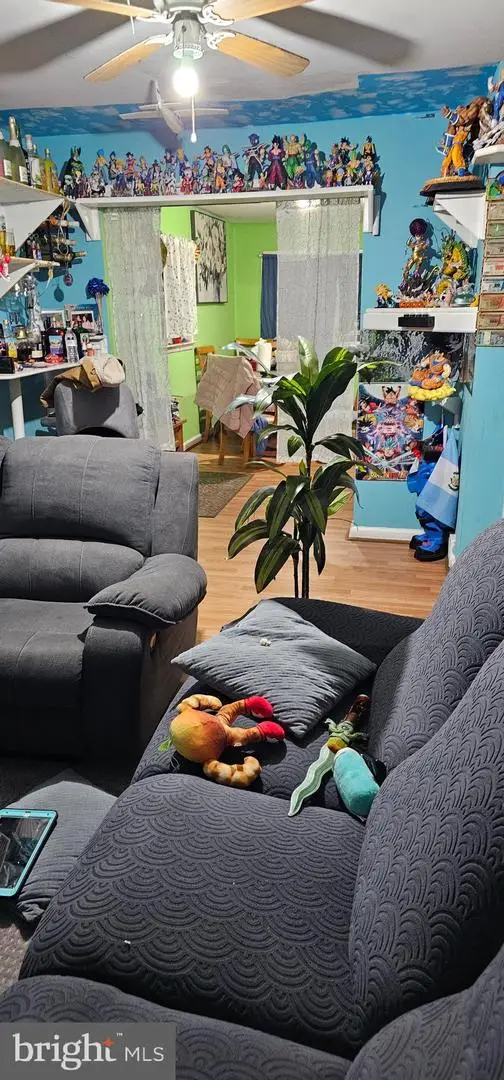 263 S Walter Ave, Trenton, NJ 08629 - Image #2