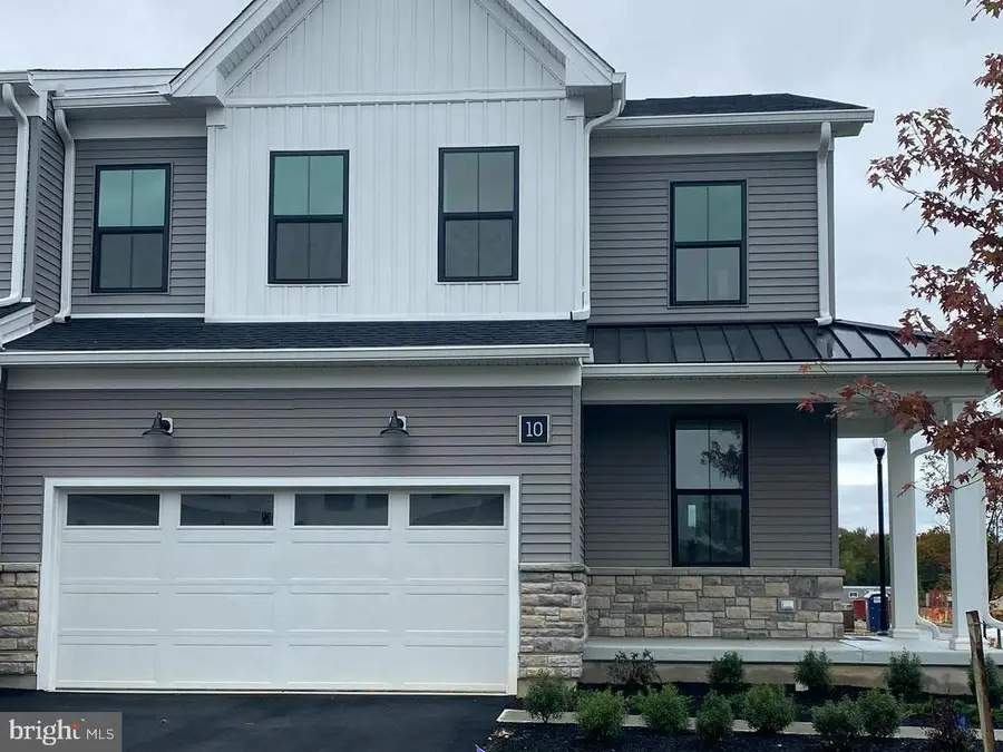 10 Cherry Ln, West Windsor Township, NJ 08550 - Image #2