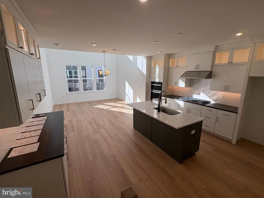 8207 Donatello Dr #872, Princeton, NJ 08540 - Image #2