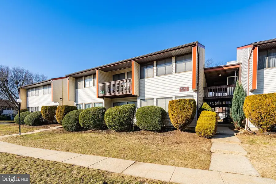 C9 Avon Dr E, Hightstown, NJ 08520 - Image #2