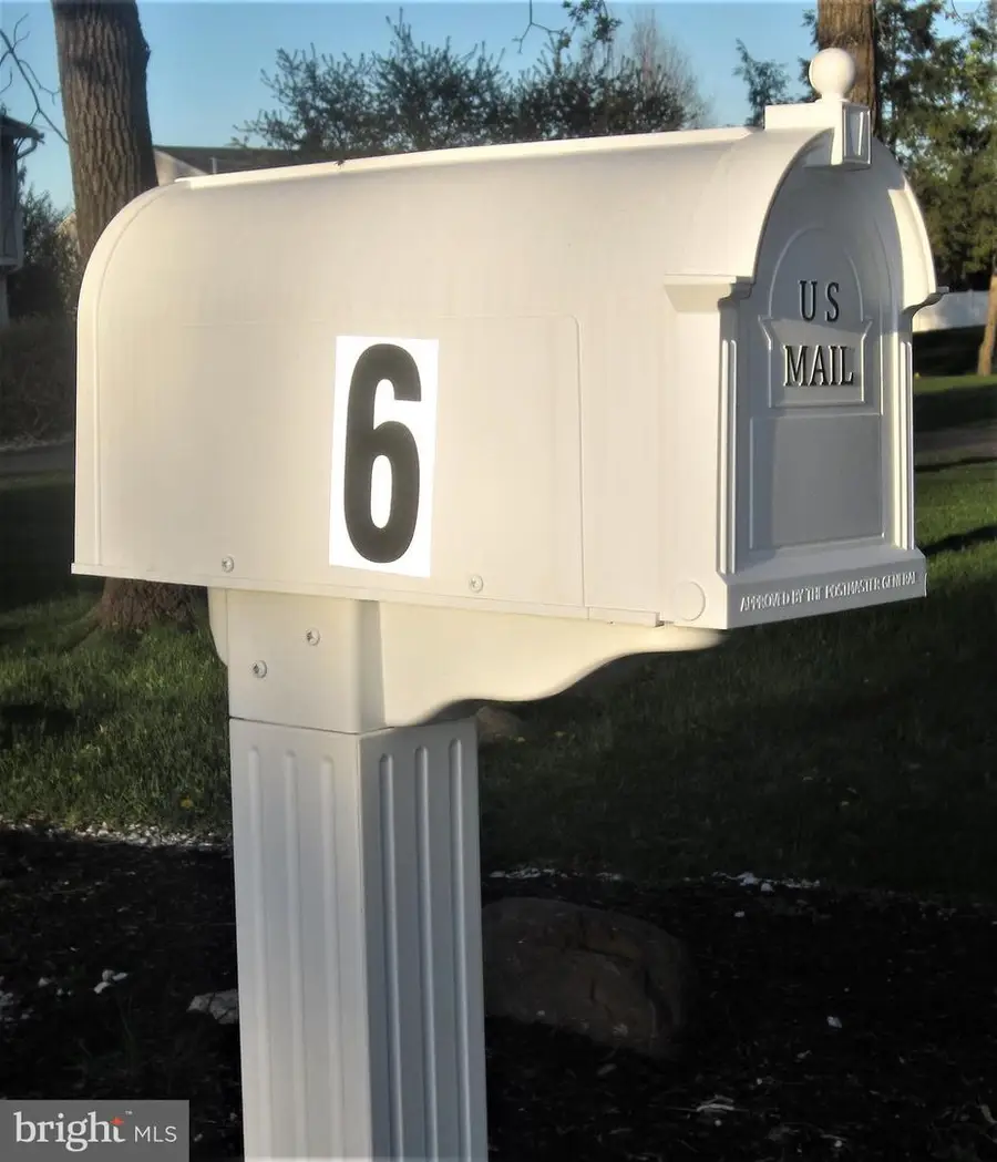 6 Morningside Dr, Pennington, NJ 08534 - Image #3