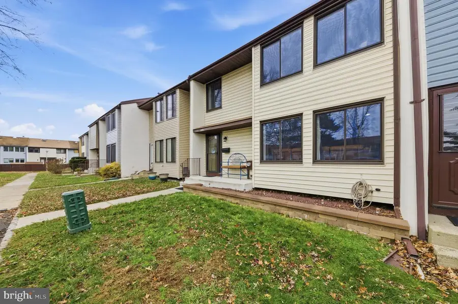 406 Bolton Rd, Hightstown, NJ 08520 - Image #2