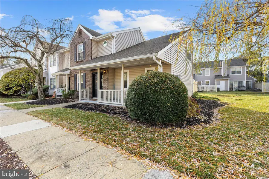 11 Braxton Ct, Hightstown, NJ 08520 - Image #2