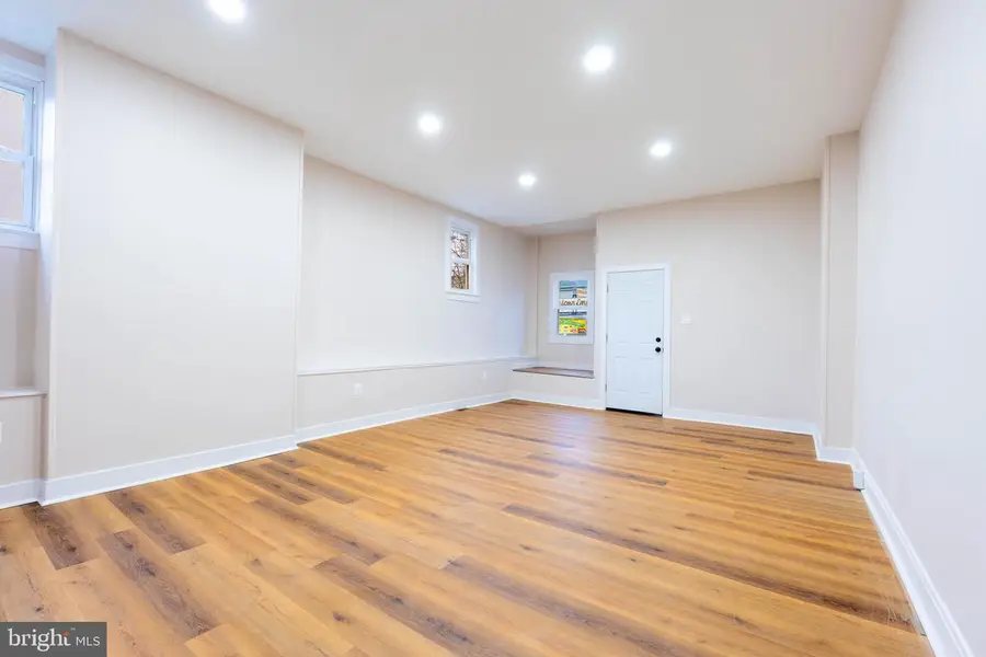 20 Spring St, Trenton, NJ 08618 - Image #3