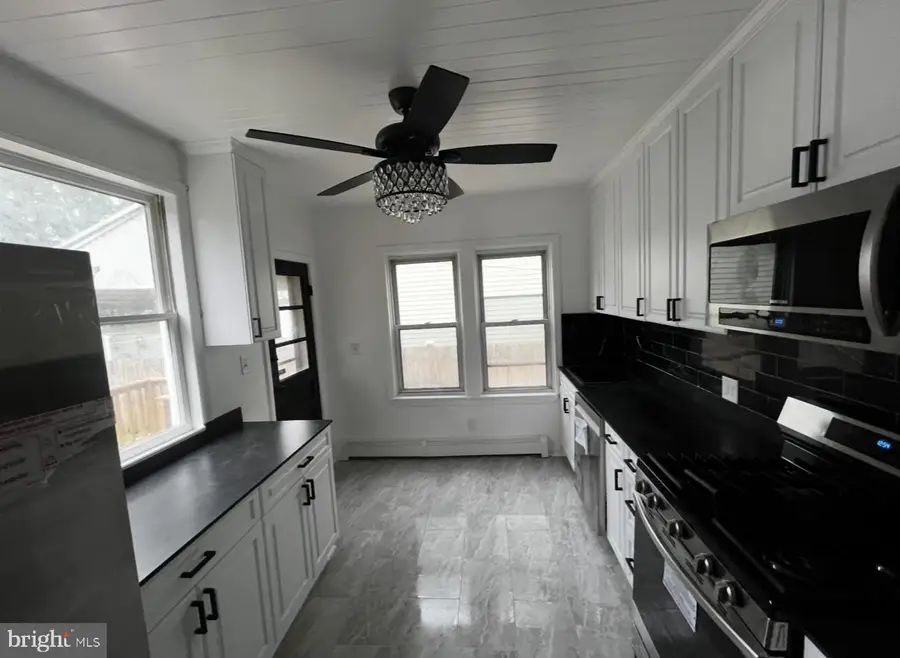 52 Bismarck Ave, Trenton, NJ 08629 - Image #3