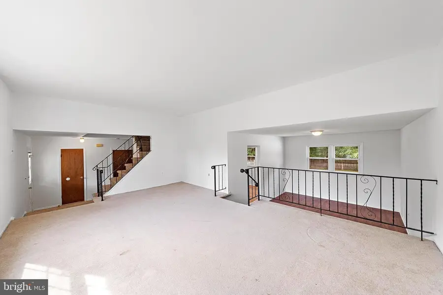 52 Colleen Cir, Ewing Township, NJ 08638 - Image #2