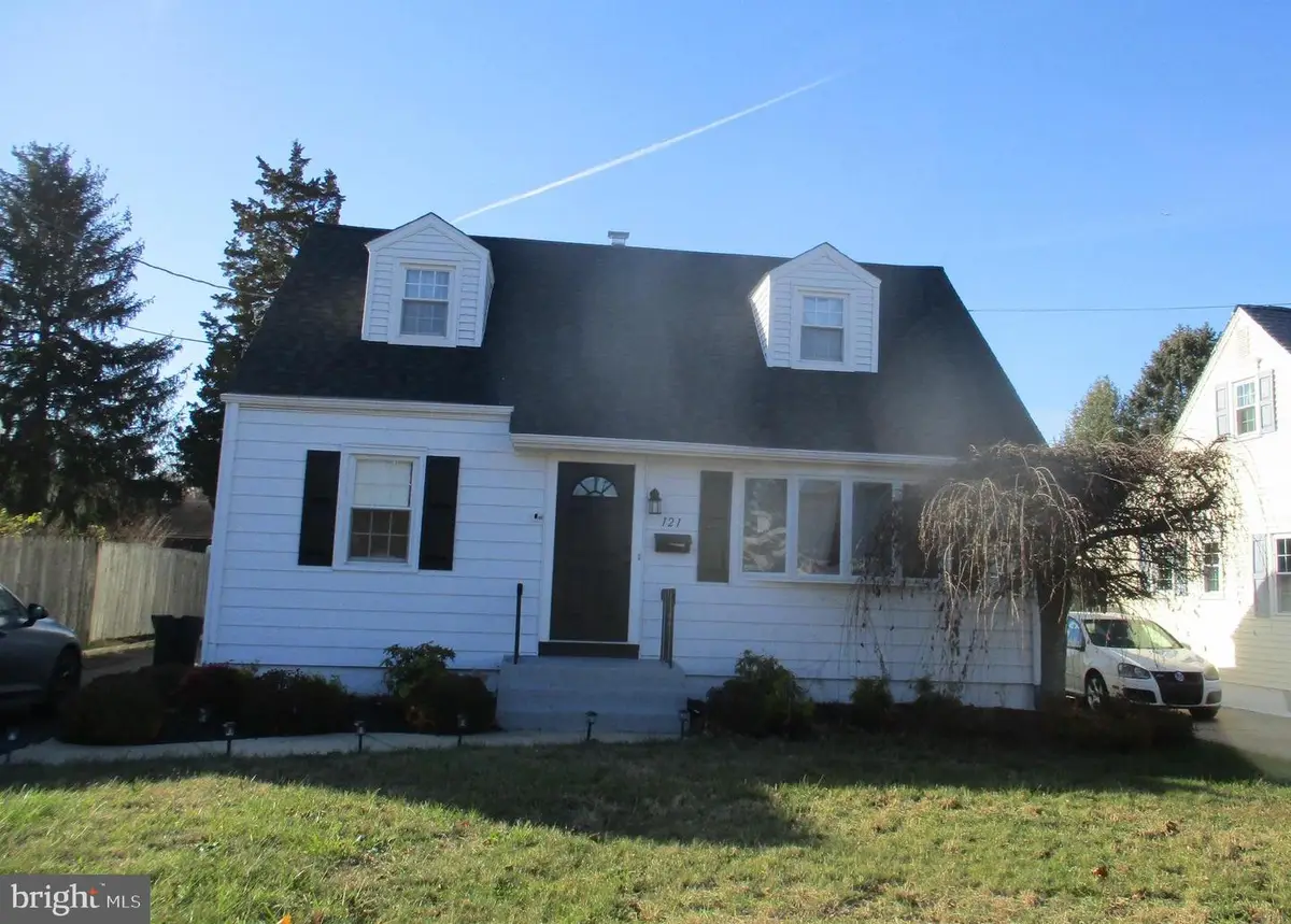 121 Hoover Ave, Hamilton, NJ 08619 - Image #1