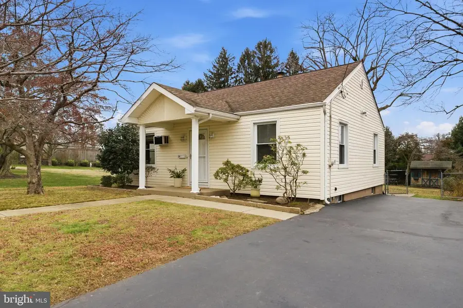 29 Graf Ave, Lawrenceville, NJ 08648 - Image #2