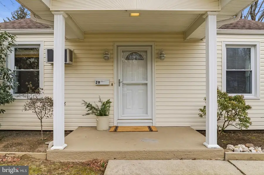 29 Graf Ave, Lawrenceville, NJ 08648 - Image #3