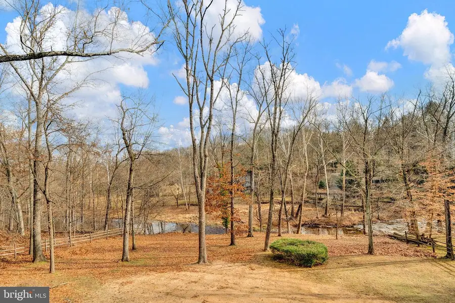 18 Forrest Blend Dr, Titusville, NJ 08560 - Image #2