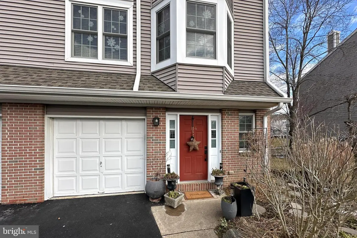 114 N Barrow Pl, Princeton, NJ 08540 - Image #1