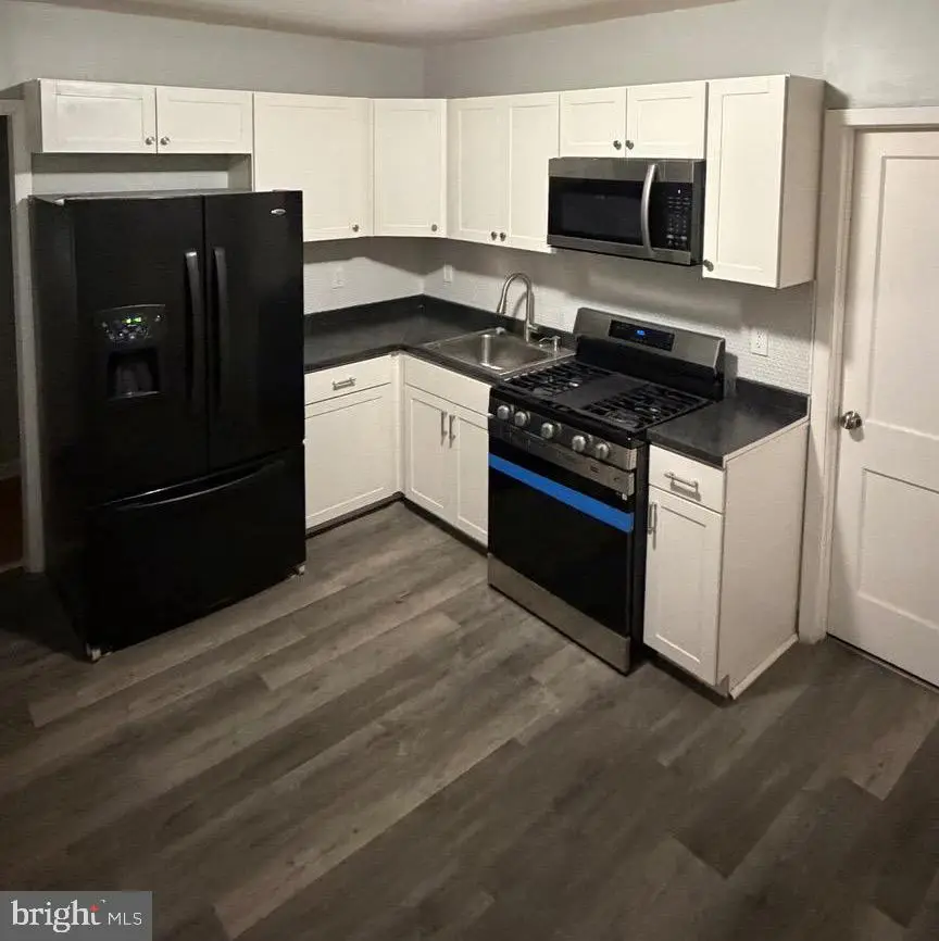 5 Samuel St, Hamilton, NJ 08610 - Image #1