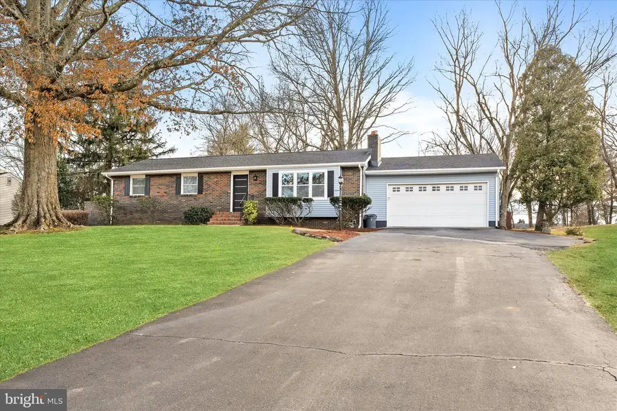 21 State Park Dr, Hopewell, NJ 08525 - Image #2