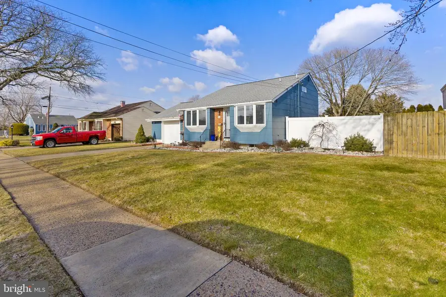 10 Intervale Rd, Hamilton, NJ 08620 - Image #2