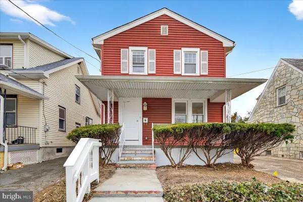 21 Clover, EWING, NJ 08638