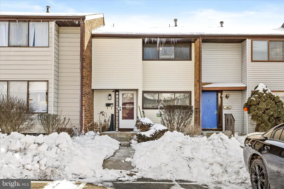 61 Covington Dr, East Windsor, NJ 08520 - Image #1