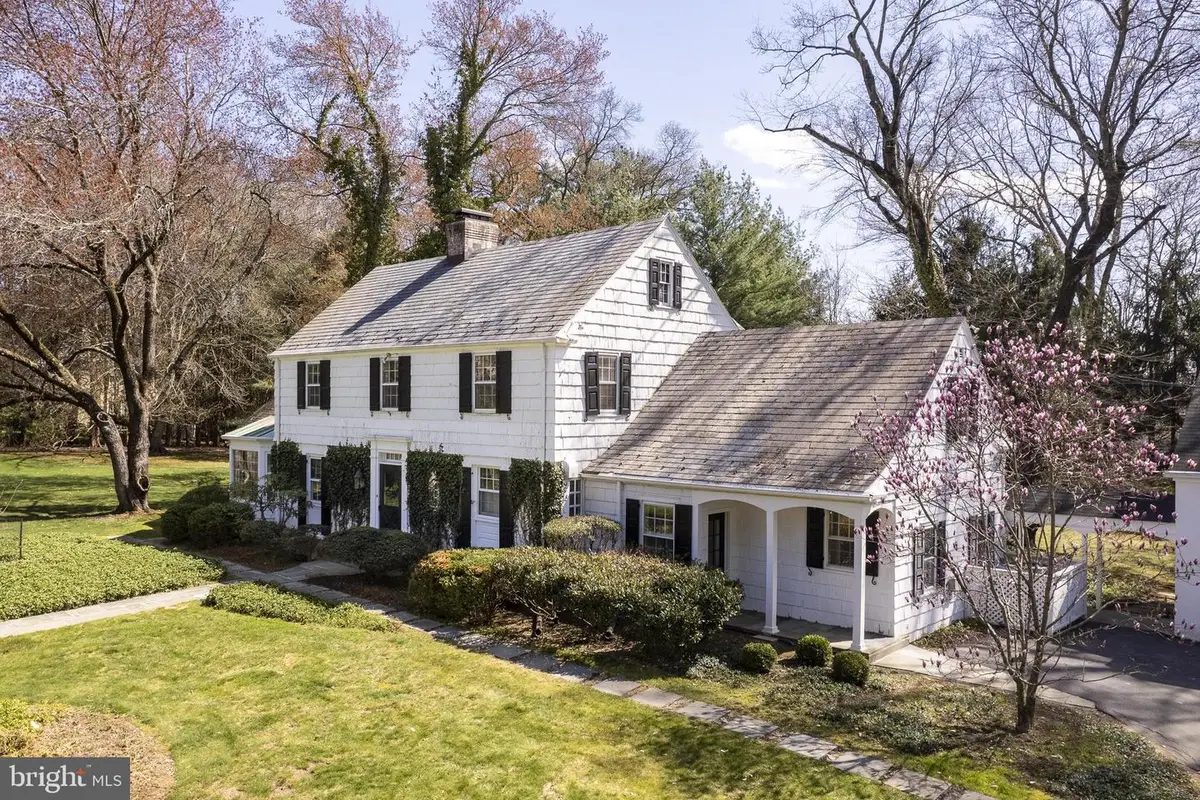 25 West Long Drive, Lawrence, NJ 08648 - #1