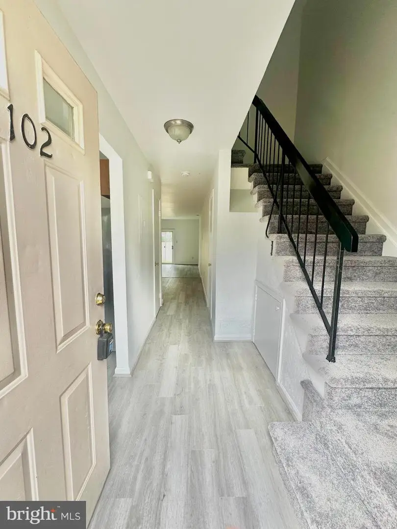 102 Teal Ct, East Windsor, NJ 08520 - Image #3