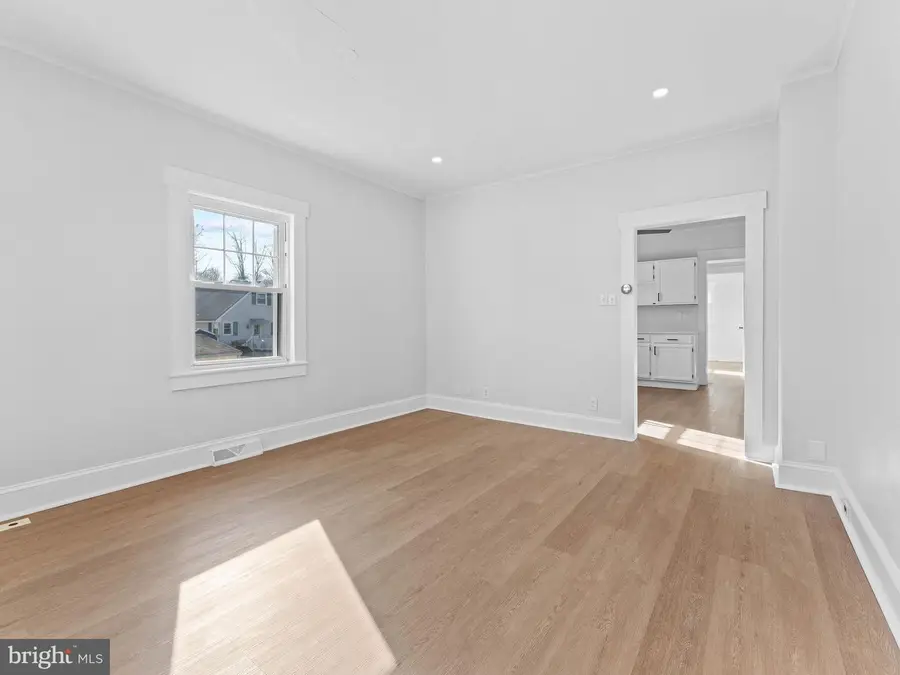 507 Vetterlein Ave, Hamilton, NJ 08619 - Image #3