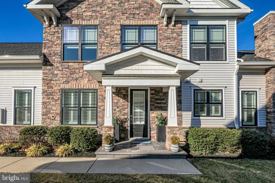 21 Dogleg Ln, Lawrenceville, NJ 08648 - Image #2