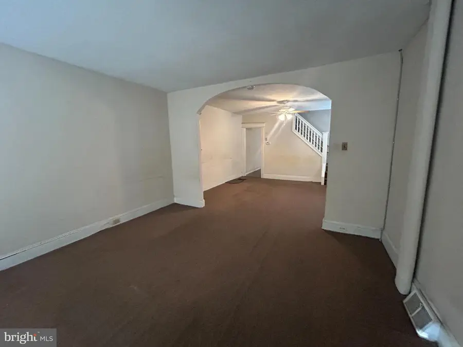 31 Alden Ave, Trenton, NJ 08618 - Image #2