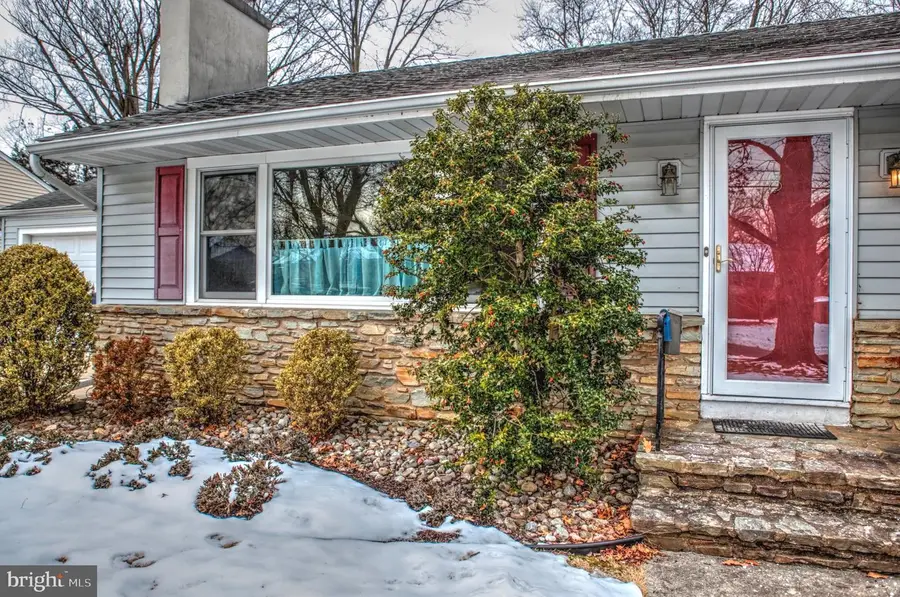 133 Villanova Dr, Trenton, NJ 08648 - Image #2
