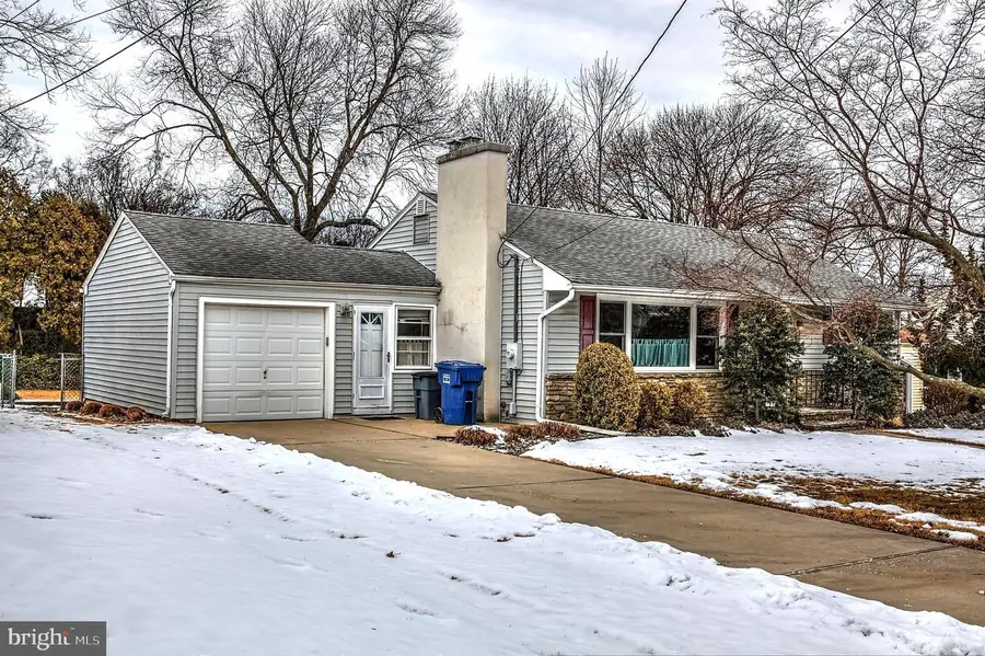 133 Villanova Dr, Trenton, NJ 08648 - Image #3