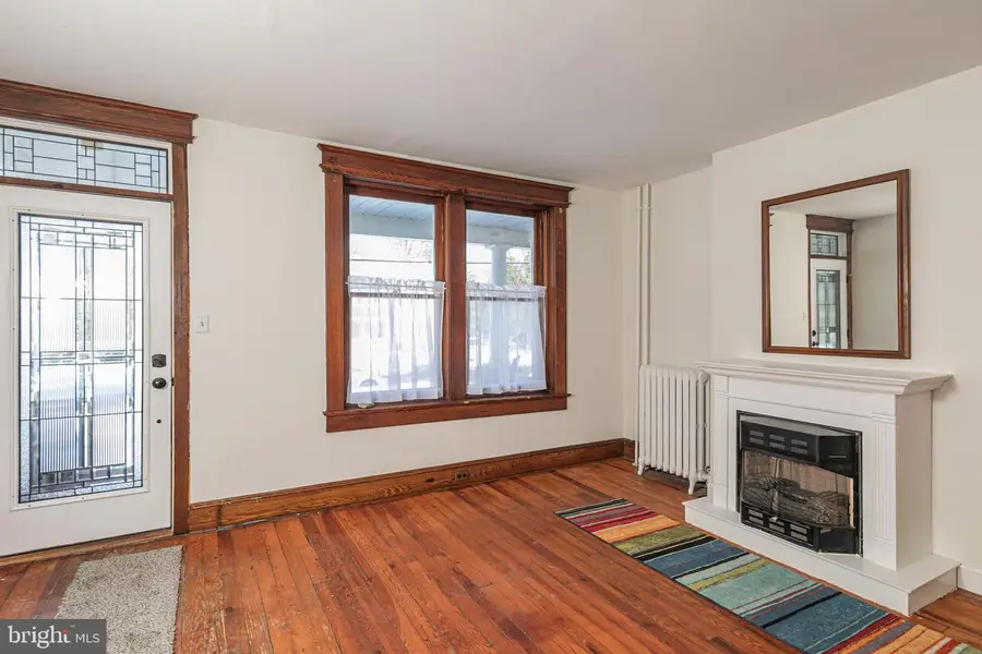 33 Brearley Ave, Trenton, NJ 08648 - #2