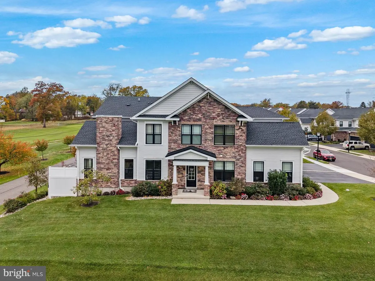 36 Dogleg Ln, Trenton, NJ 08648 - Image #1