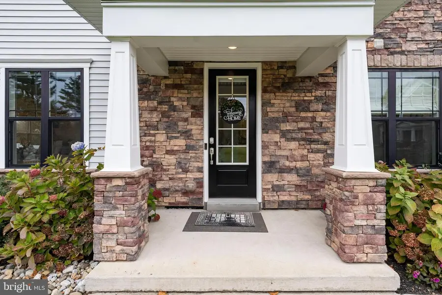 36 Dogleg Ln, Trenton, NJ 08648 - Image #2