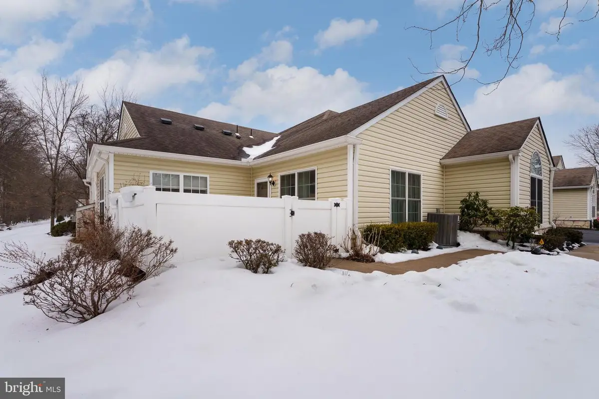 262 Federal Point Blvd, Lawrence, NJ 08648 - #1