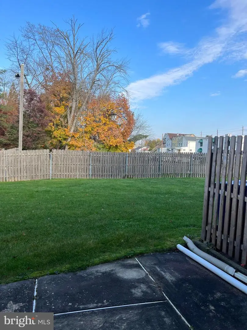 3 Van Buren Pl, Trenton, NJ 08648 - Image #3