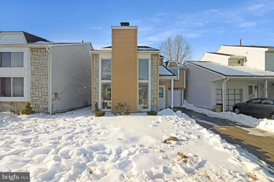 98 Winchester Dr, Hightstown, NJ 08520 - #2